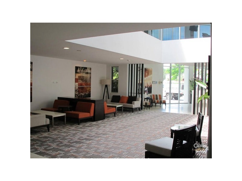 60/228 Varsity Parade, Varsity Lakes QLD 4227