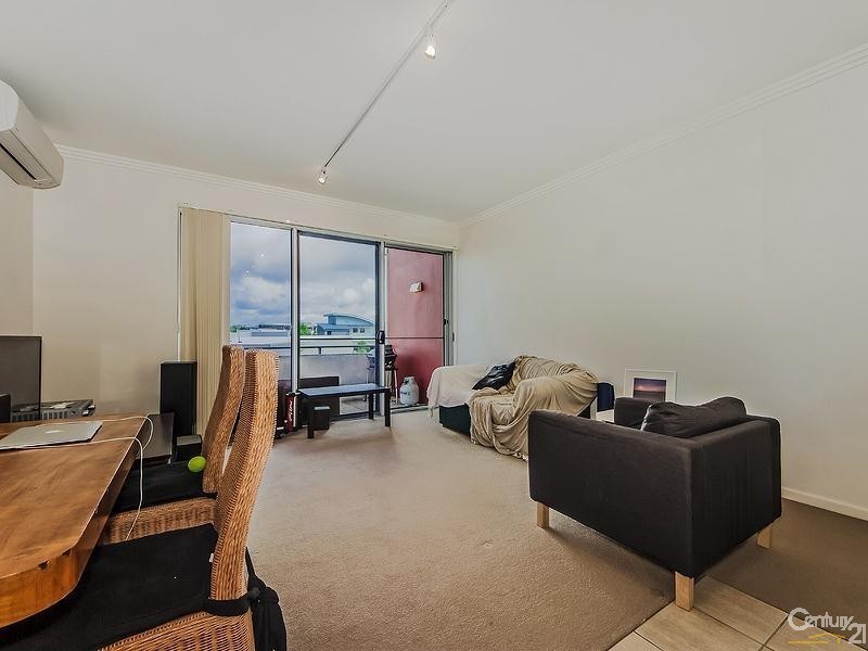 Varsity Lakes QLD 4227