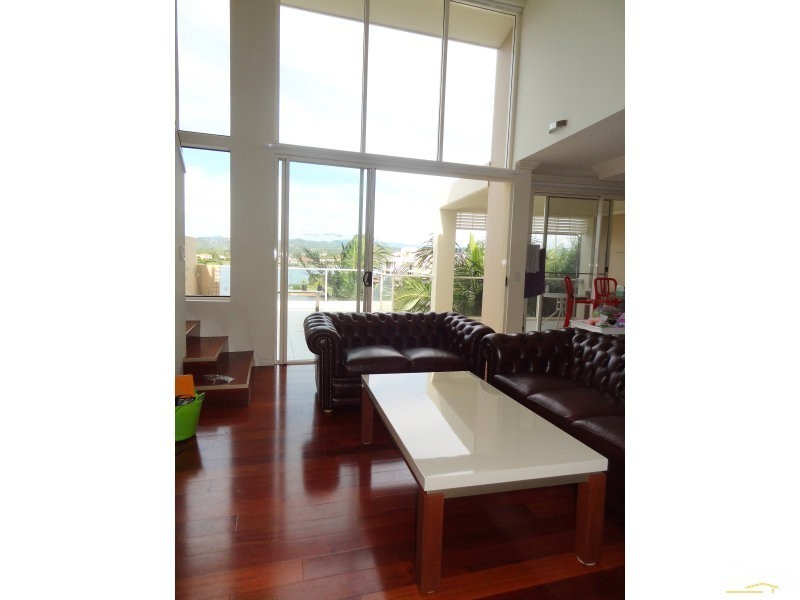 Varsity Lakes QLD 4227