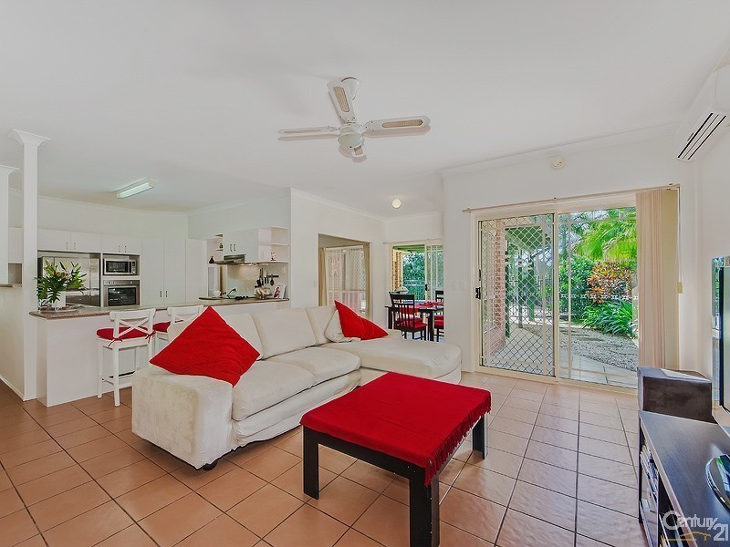 32 Marcus Way, Mudgeeraba QLD 4213