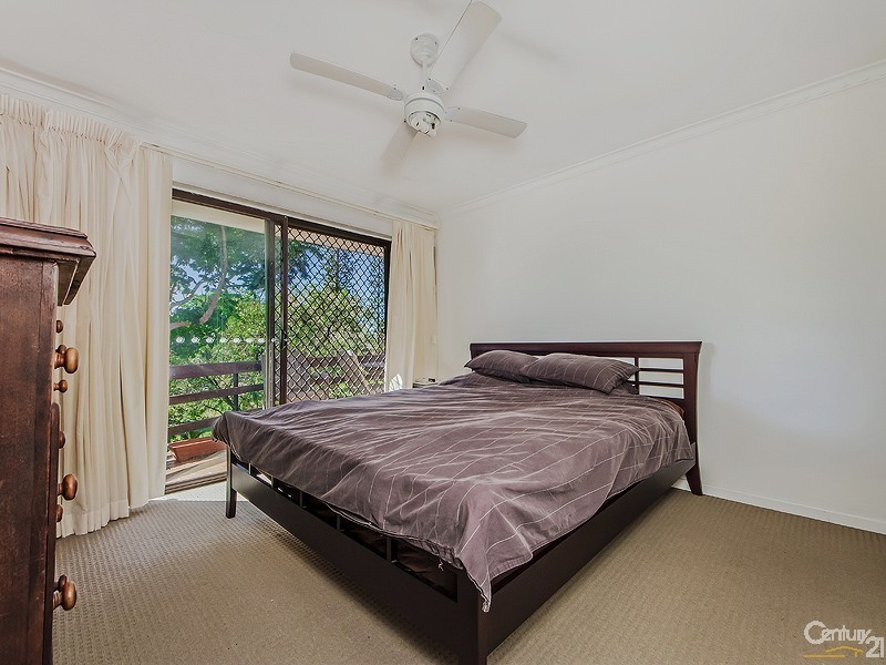 6/8 Angie Court, Mermaid Waters QLD 4218