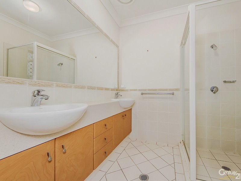 22 Redbud lane, Robina QLD 4226