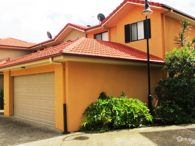 Varsity Lakes QLD 4227