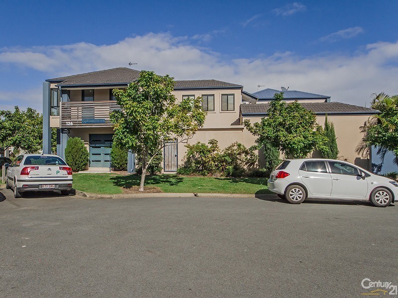126 Varsity Parade, Varsity Lakes QLD 4227