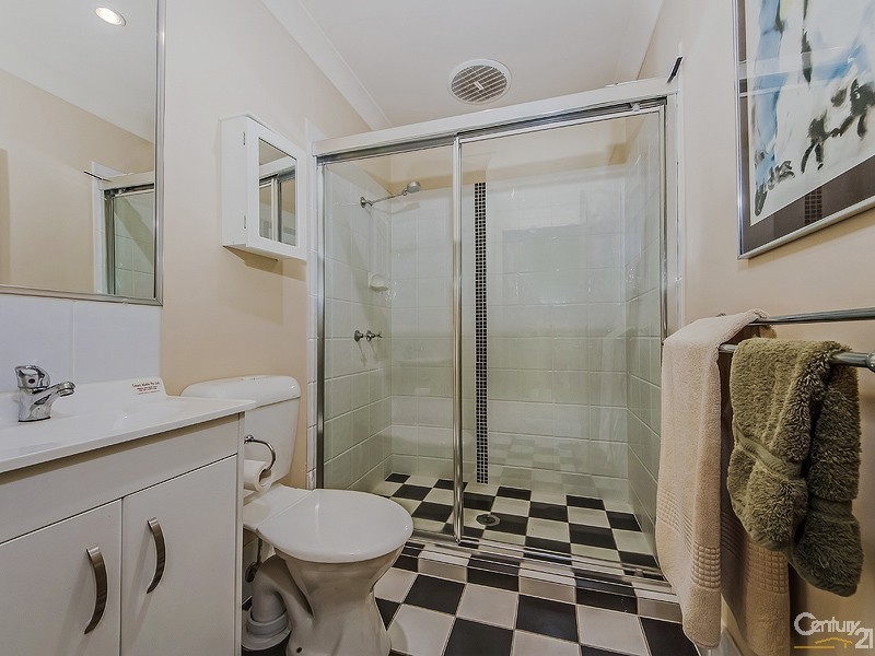 126 Varsity Parade, Varsity Lakes QLD 4227