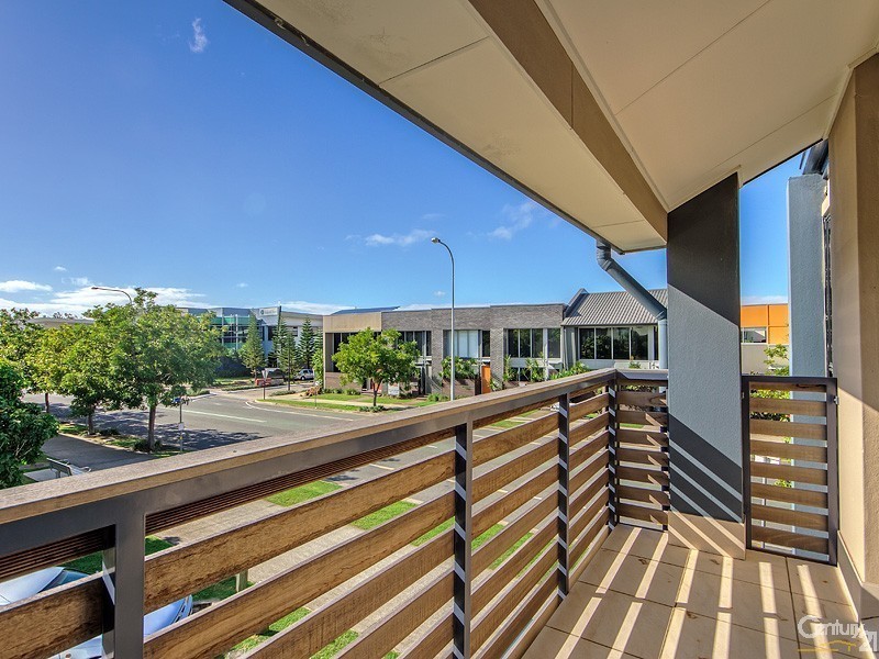 126 Varsity Parade, Varsity Lakes QLD 4227