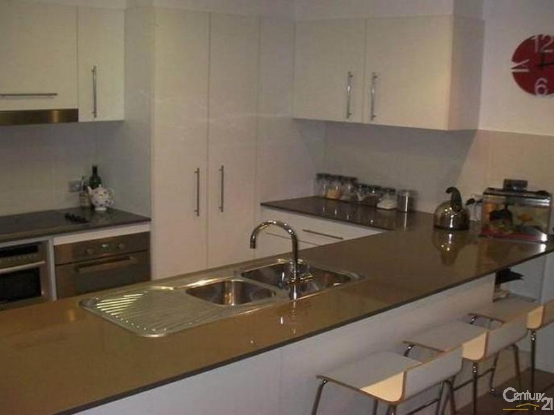 8/76 Bayswater Avenue, Varsity Lakes QLD 4227