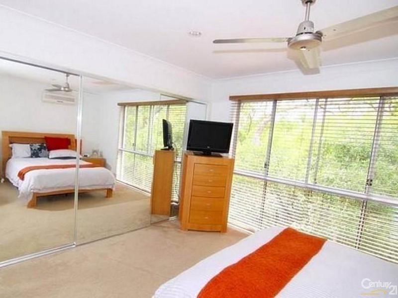 8/76 Bayswater Avenue, Varsity Lakes QLD 4227