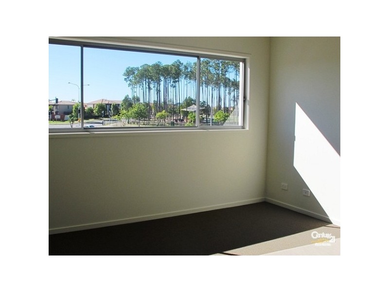 29 Emily Way, Varsity Lakes QLD 4227