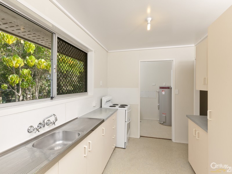 36 Grevillea Drive, Varsity Lakes QLD 4227