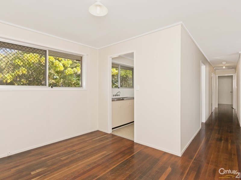 36 Grevillea Drive, Varsity Lakes QLD 4227
