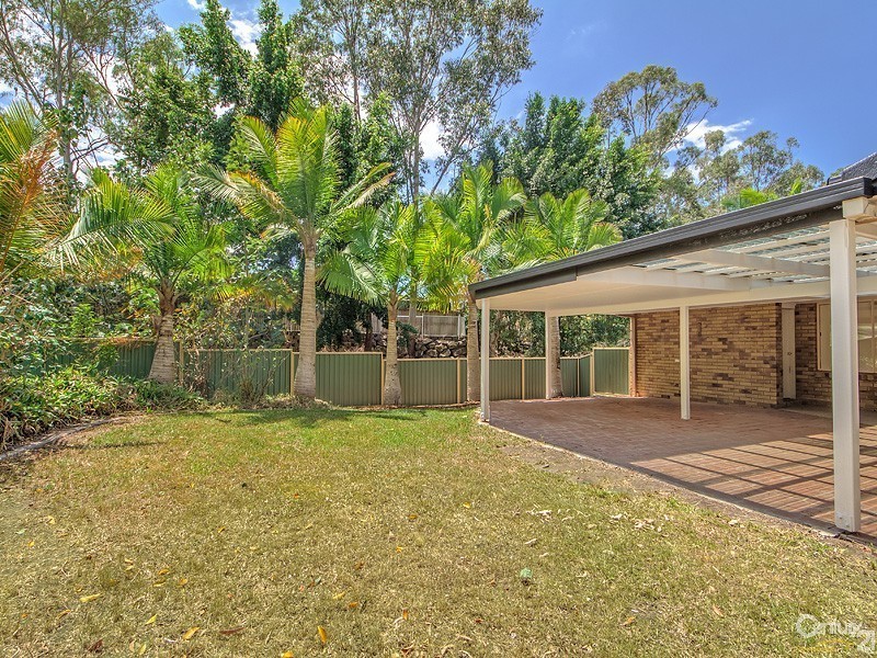 8 Agatha Court, Oxenford QLD 4210