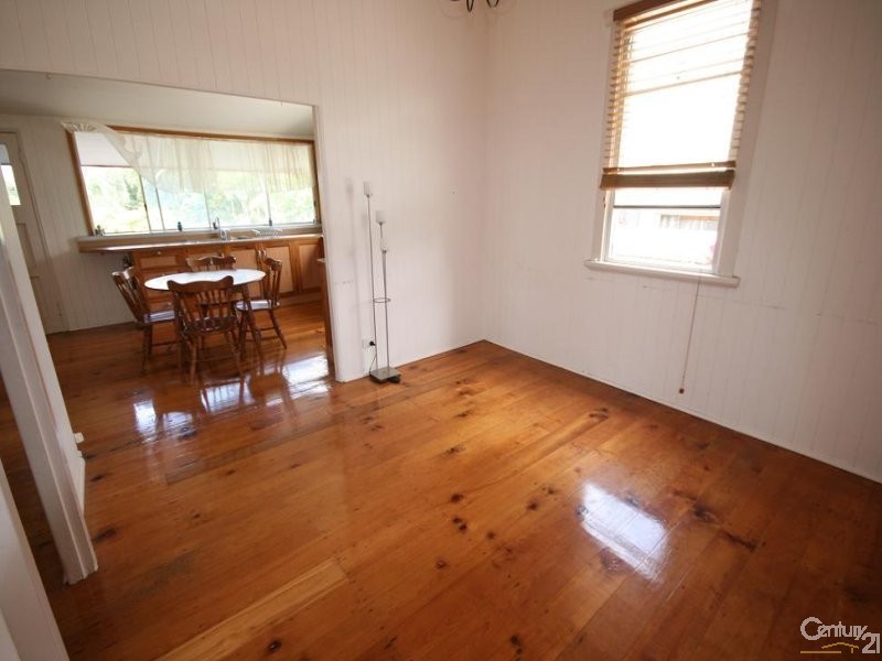 13 Mattocks Road, Varsity Lakes QLD 4227