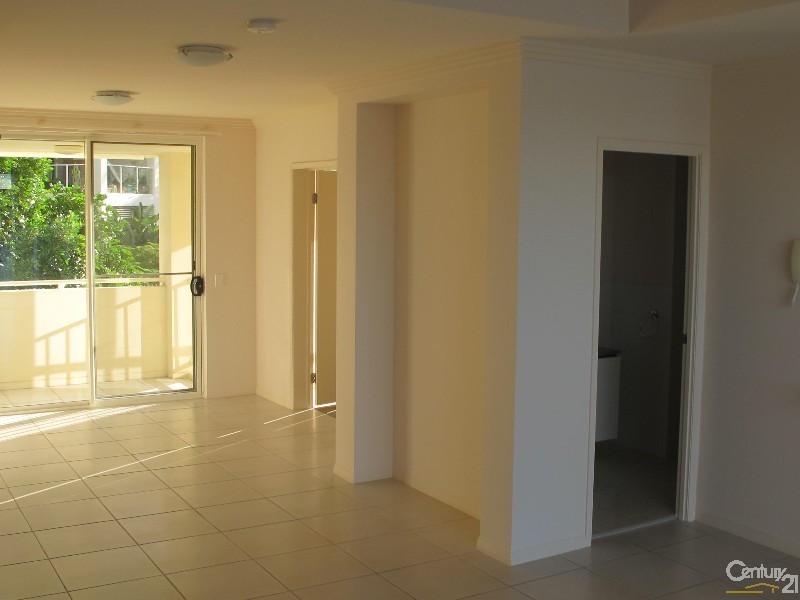 Varsity Lakes QLD 4227