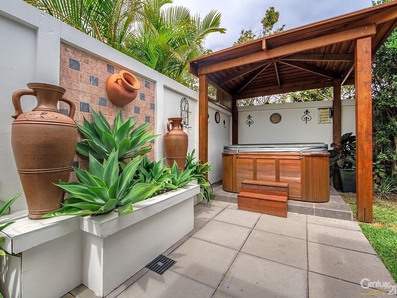 43  Lantau Crescent, Varsity Lakes QLD 4227