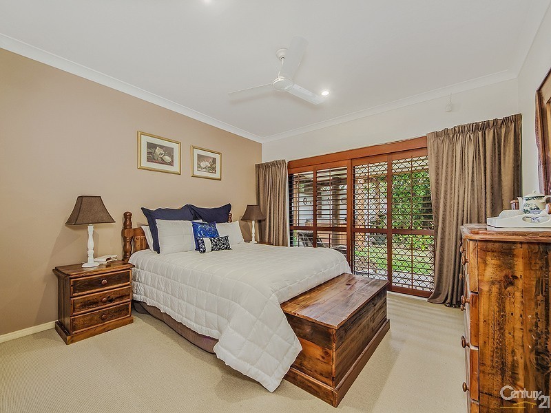43  Lantau Crescent, Varsity Lakes QLD 4227