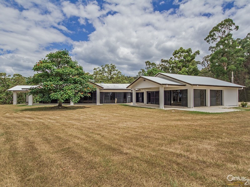 266 The Panorama, Tallai QLD 4213