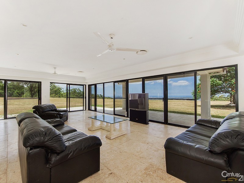 266 The Panorama, Tallai QLD 4213