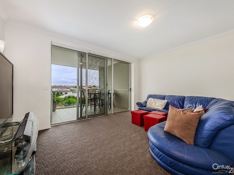 Varsity Lakes QLD 4227