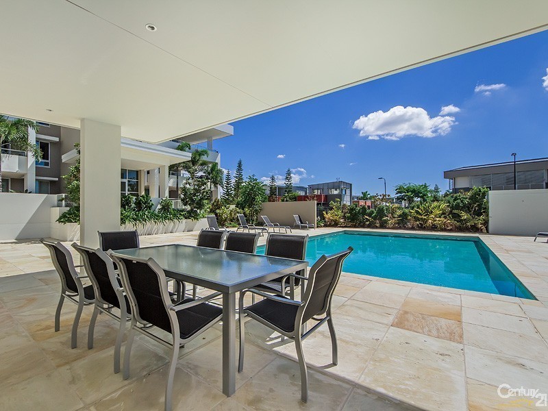 Varsity Lakes QLD 4227