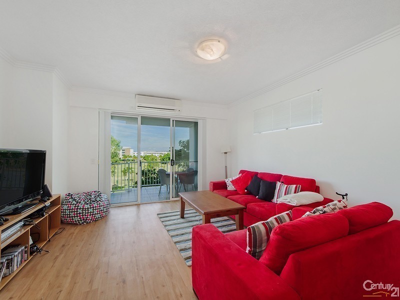 Varsity Lakes QLD 4227