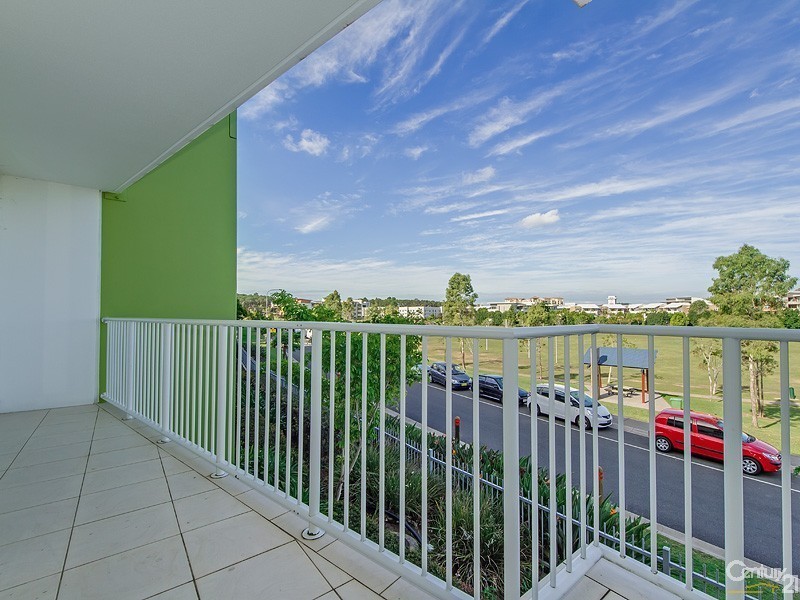 Varsity Lakes QLD 4227