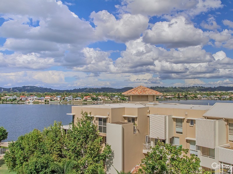 Varsity Lakes QLD 4227