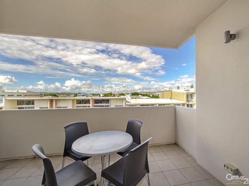 Varsity Lakes QLD 4227