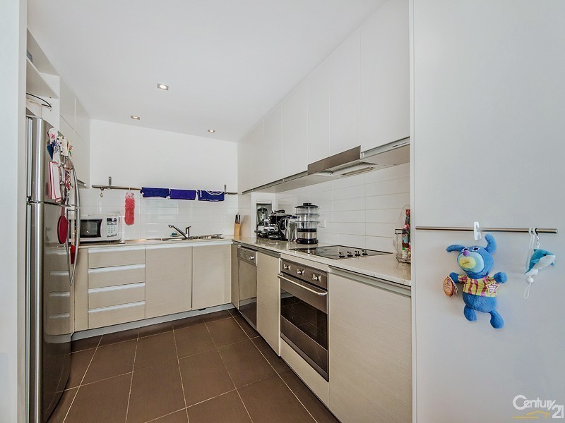 Varsity Lakes QLD 4227