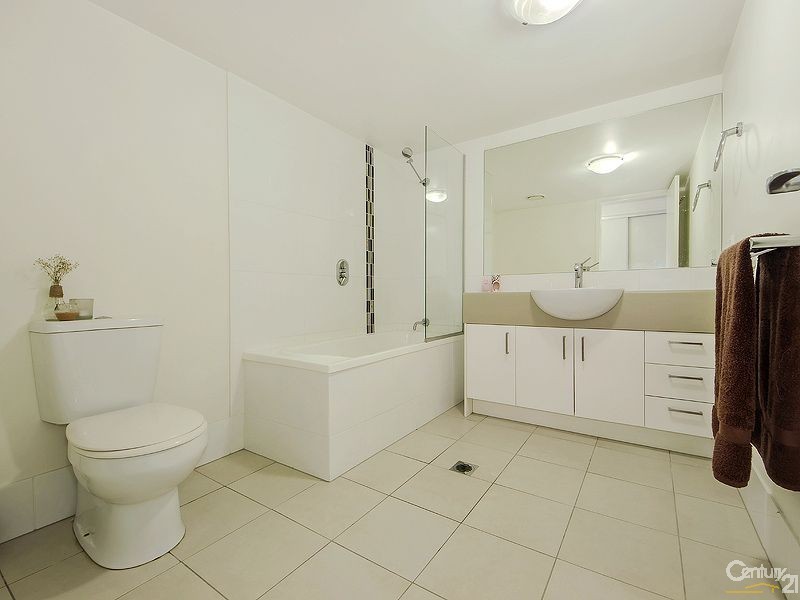 14 /28 Castello Cct, Varsity Lakes QLD 4227