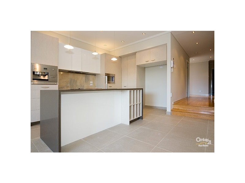 3007B Northview Parade, Royal Pines,, Benowa QLD 4217