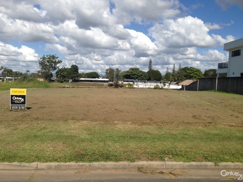 88 Cabana Boulevard, Benowa QLD 4217