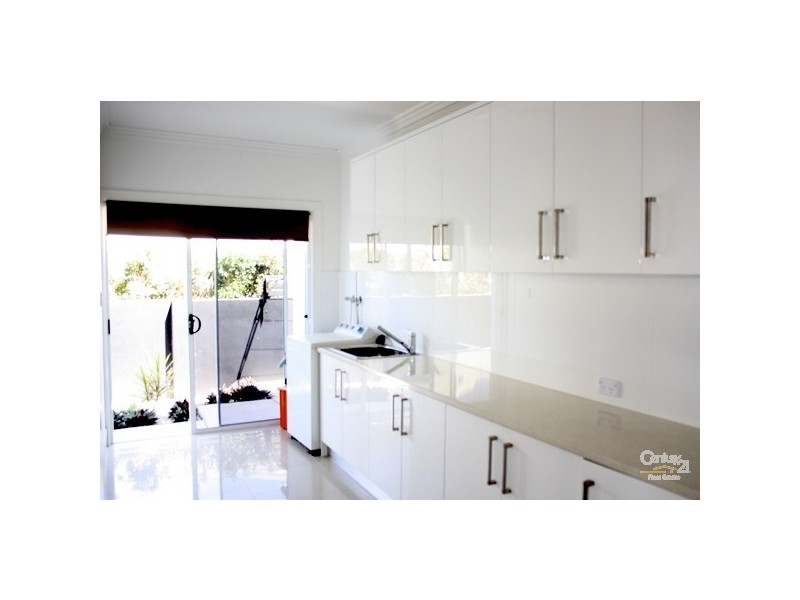 4020 The Quayside, Royal Pines,, Benowa QLD 4217