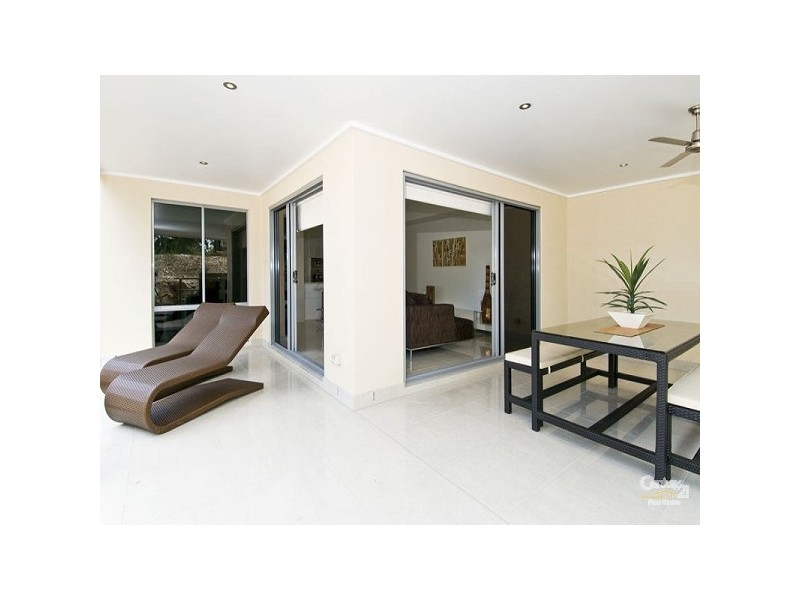 8004B Vista Drive Royal Pines, Benowa QLD 4217