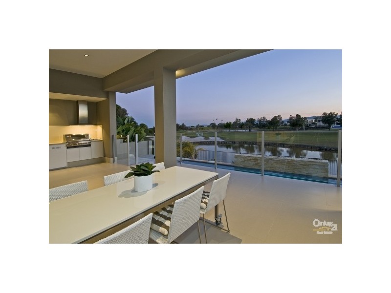 2014 The Boulevarde, Benowa QLD 4217