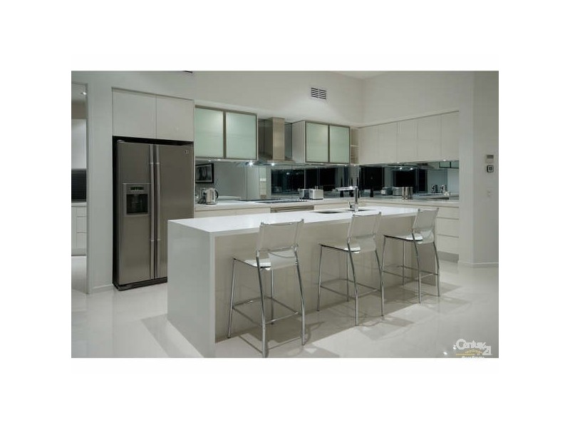 1055 Lakeview Tce, Royal Pines,, Benowa QLD 4217