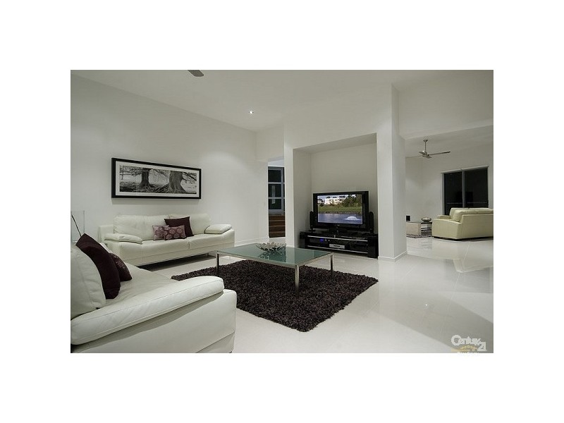 1055 Lakeview Tce, Royal Pines,, Benowa QLD 4217