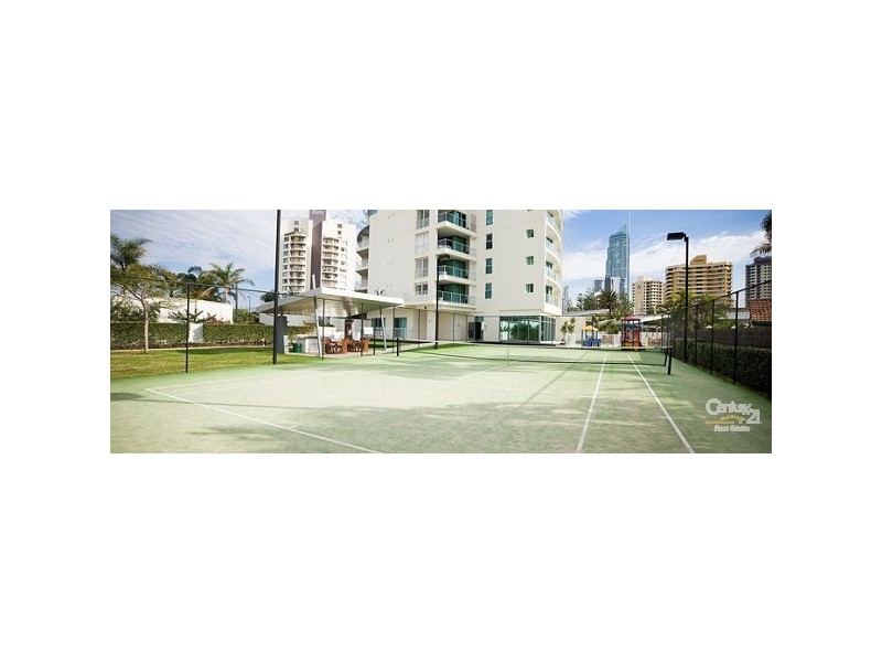18 Fern St, Surfers Paradise QLD 4217