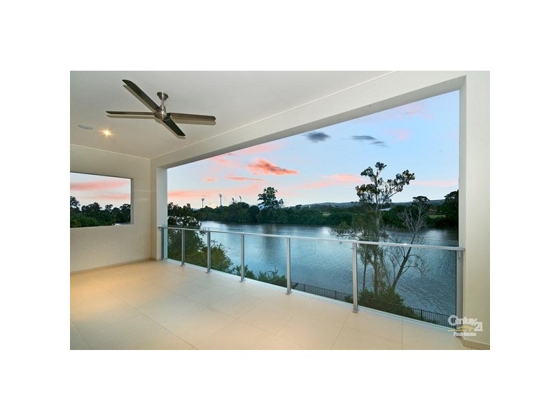 3040 The Boulevarde, Royal Pines,, Benowa QLD 4217