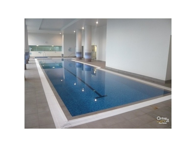 2101/1 Como Cresent, Southport QLD 4215