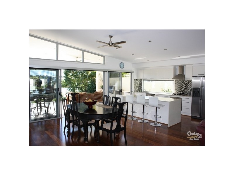 1023 Lakeview Tce, Royal Pines,, Benowa QLD 4217