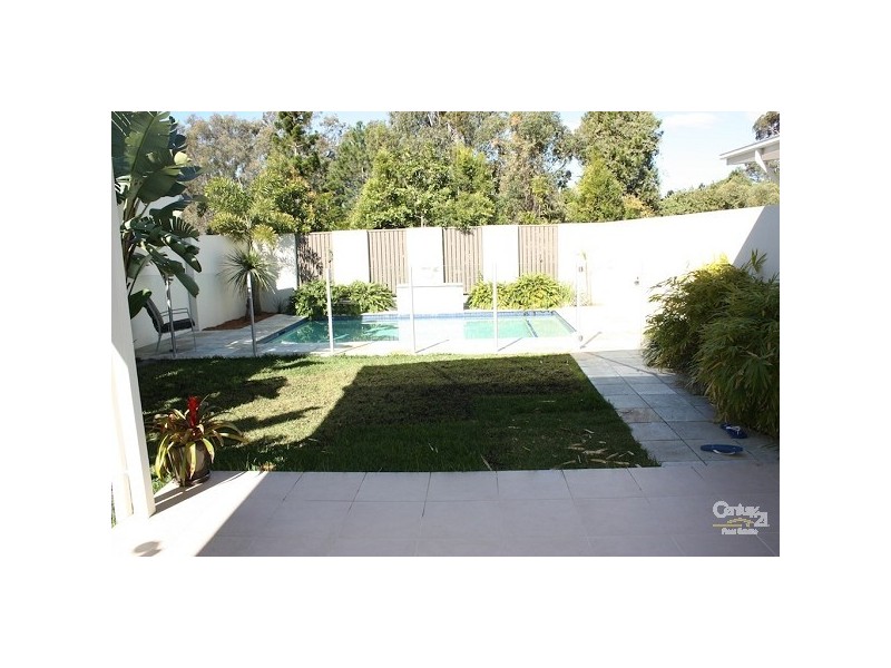 1023 Lakeview Tce, Royal Pines,, Benowa QLD 4217