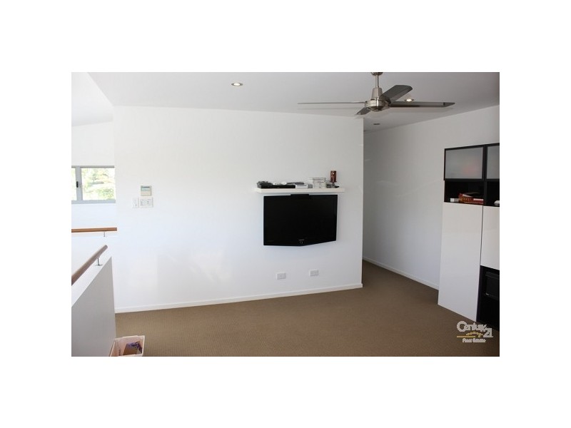 1023 Lakeview Tce, Royal Pines,, Benowa QLD 4217