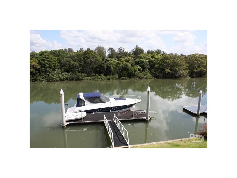 Hope Island QLD 4212