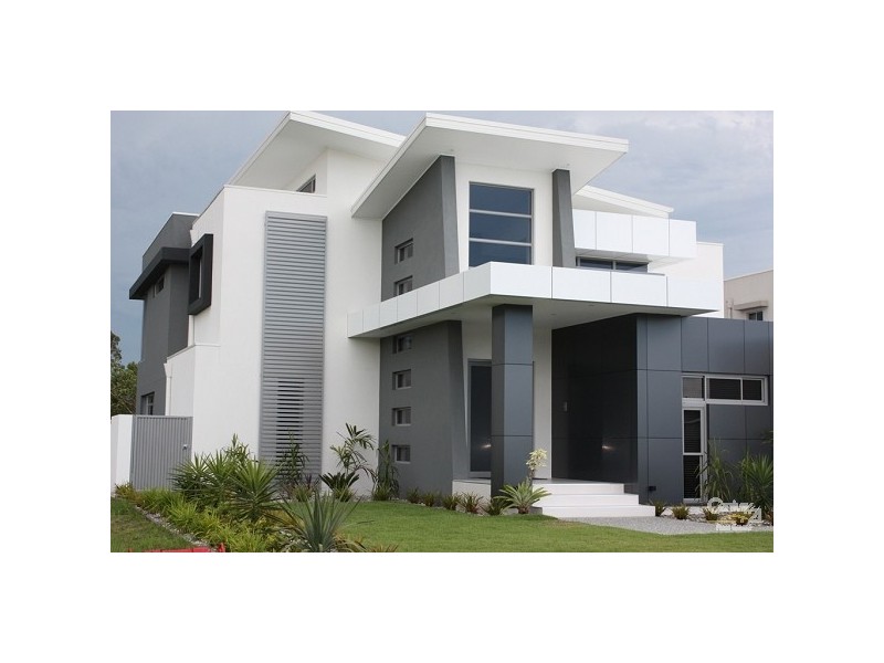 4001 The Boulevarde, Benowa QLD 4217