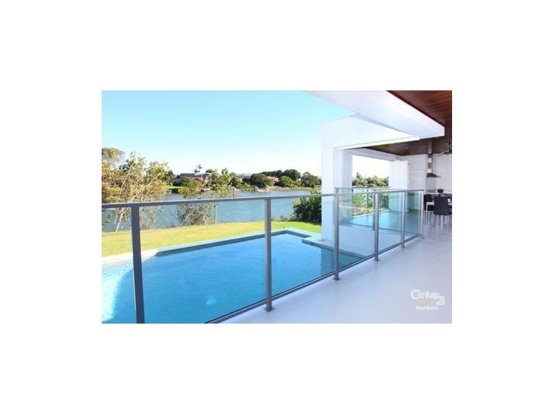 4001 The Boulevarde, Benowa QLD 4217