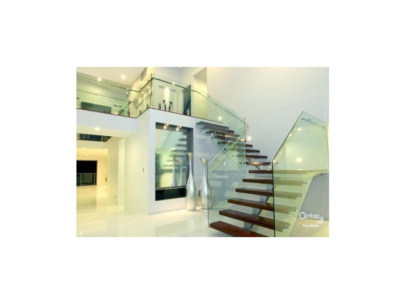 4001 The Boulevarde, Benowa QLD 4217