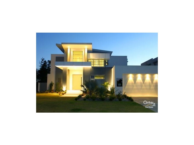 4001 The Boulevarde, Benowa QLD 4217