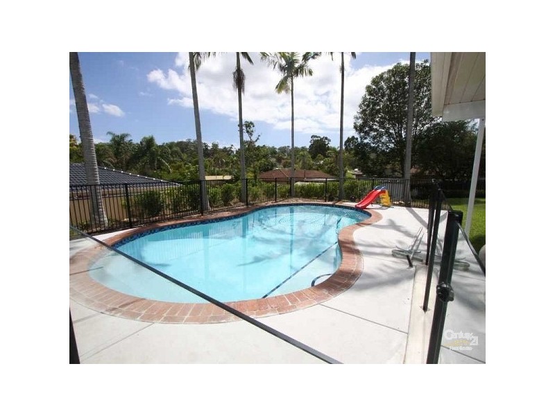 31 Kallaroo Crescent, Ashmore QLD 4214