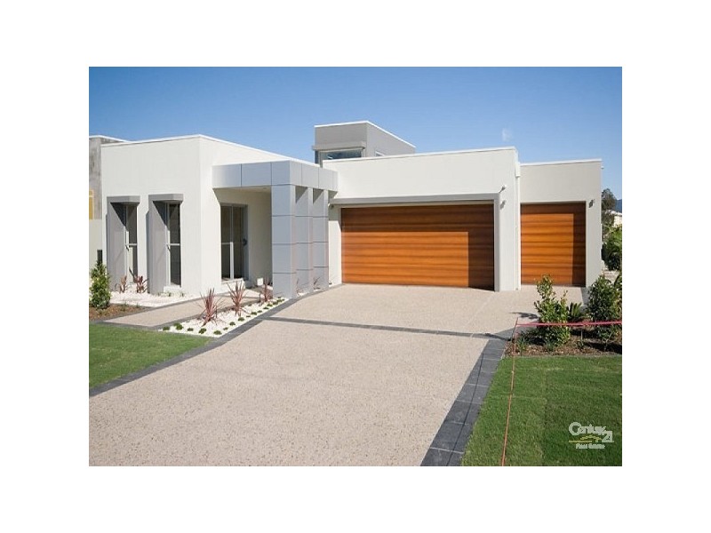 2015 The Boulevarde, Benowa QLD 4217